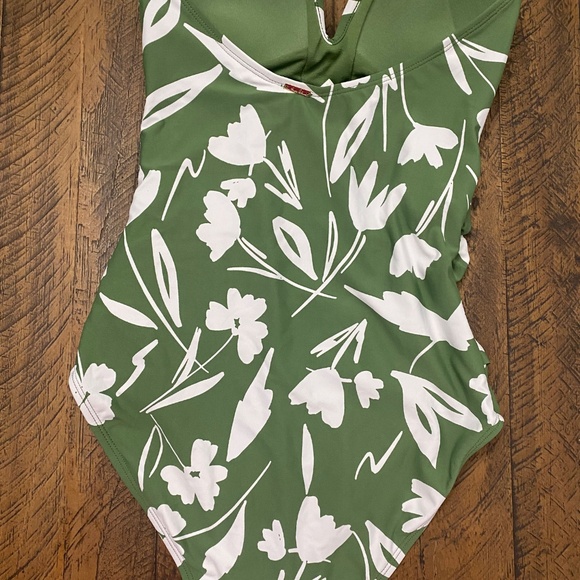 Anne Cole one piece swimsuit, size 6 - Picture 3 of 5